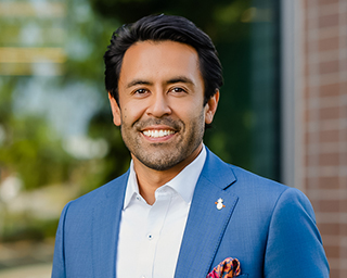 Headshot of Dave Favela
