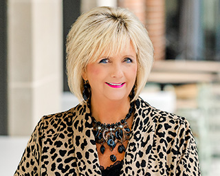 Headshot of Southern First Mortgage Lender, Deb Stapleton.