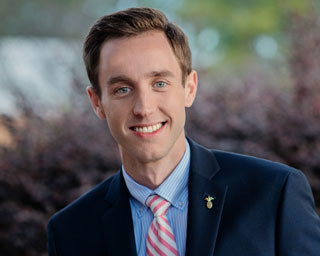 Headshot of Hunter Chamness, Southern First banker.