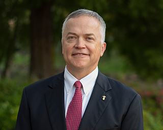 Headshot of Matt Kneeland Kneeland